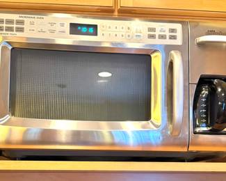 Café Combo Microwave Oven with Built-In Coffee Maker – Stainless Steel Kitchen Appliance