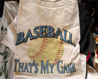 vintage graphic TShirt