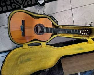 Classical Guitar in cases that 'The Golden Girls' played on