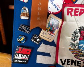 Vintage pins Jazz Radio concerts