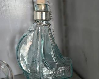 Ship bottle