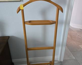 Wood Butler