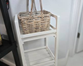 Small Stand & Basket