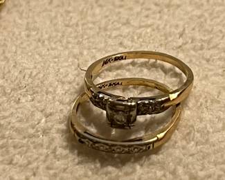 14k antique wedding set.