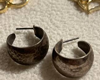 James Avery hammered hoops!
