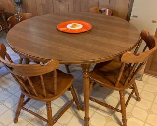 Kitchen table and four chairs with leaves
