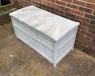 deck box