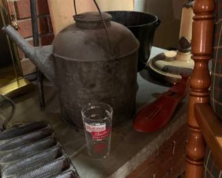 primitives 1948 Sealtest glass, cast iron corn bread pan