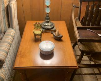 Tell City, Indiana pair of end tables