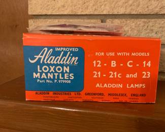 Aladdin Loxon mantles in box