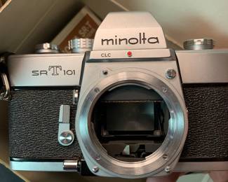 Minolta SRT101