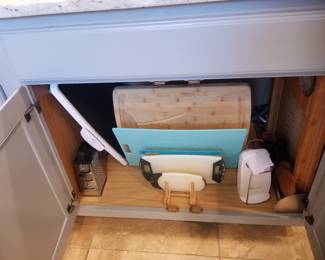 Kitchen ware