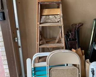 Ladders and chairs 