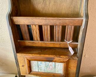 Vintage bathroom rack with roll and ashtray &#128165;&#128165;