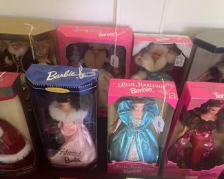 Barbies 