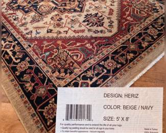 5'x8' "Heriz" area rug bid #30