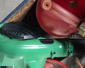 Hitachi Leaf Blower