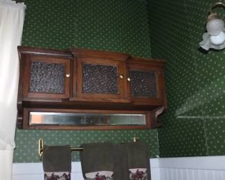 Cabinet with Mirror