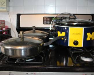 U of Crock Pot, Faberware Fry Pans