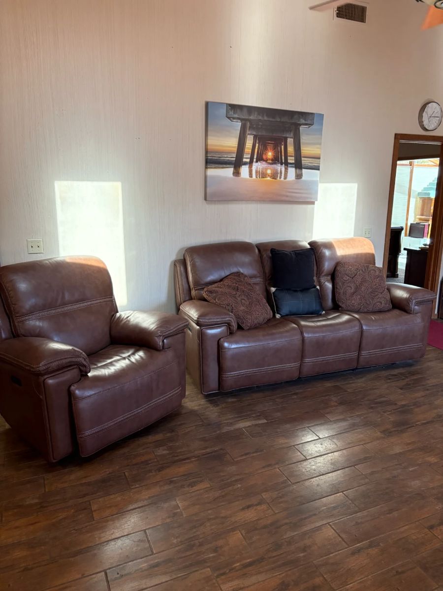 Flexsteel living room furniture 