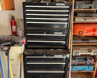 Tool chest