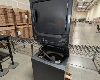 GE Combination Washer Dryer