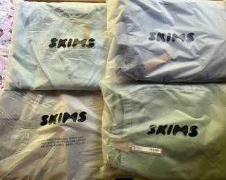 New/Sealed clothing by SKIMS.
