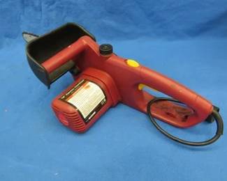 Lot 266. Chicago Electric Power Tools 14" chainsaw. Works good.