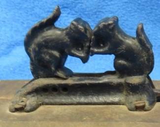 Lot 181. Antique cast iron squirrel nutcracker. Adjusts for larger size cracking.