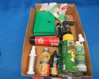 Lot 334. Gun cleaning equipment
