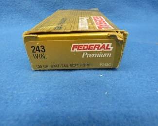 Lot 251. Twenty Federal 12-gauge Tri-Power magnums. 3" TxBBx2 copper-plated shot.