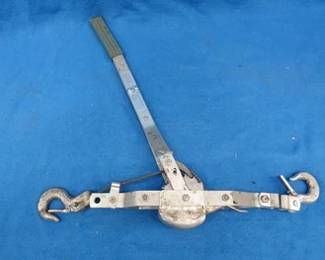 Lot 189. Made in America 1/2 ton come-along