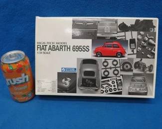 Lot 127. Fiat Abarth 695SS 1:24 scale high-tech model made by Gunze Sangyo