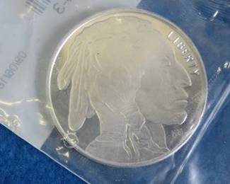 Lot 178. One Apmex .999 pure troy ounce Silver Buffalo bullion round