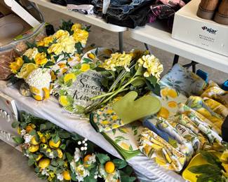 Lemon Home Decor