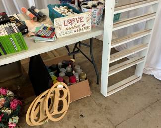Glitter Bundle, Spray Paint, Wreaths