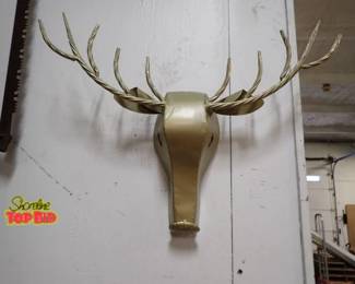 Metal Deer Wall Decor , Gold