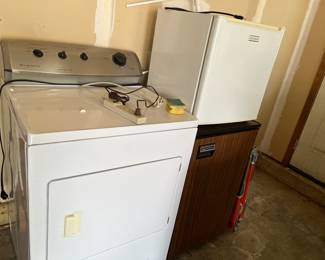 dryer, 2 mini refrigerators