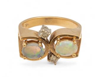 Lot 59
14K Yellow Gold And Opal Ring 1950, 7.5 8 g 1 PC