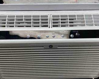 GE Window AC Unit 8000 BTU