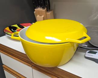 Copco Denmark yellow enamel cast iron  dutch oven 4 quart