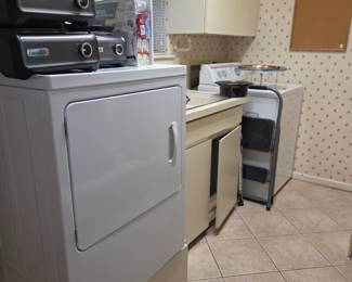 Washing machine and dryer