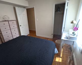 bedroom set