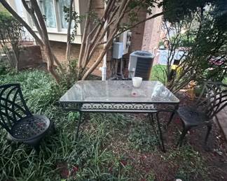 Outdoor seating set