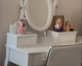Vanity and chairs