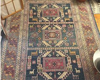 Beautiful carpet decorative area rug