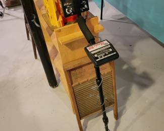 Metal detector
