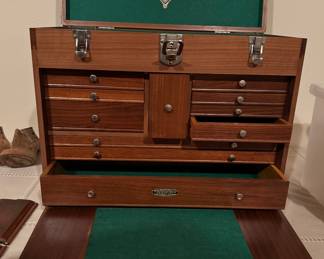 Gerstner Journeyman’s chest, 10 felt lined drawers, premium hardwood, locking drop front panel. 