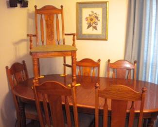 Americana dining table and 6 chairs