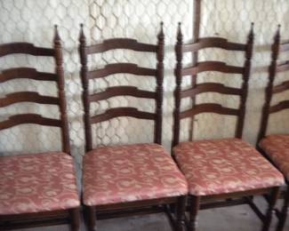 Set of 4 chairs